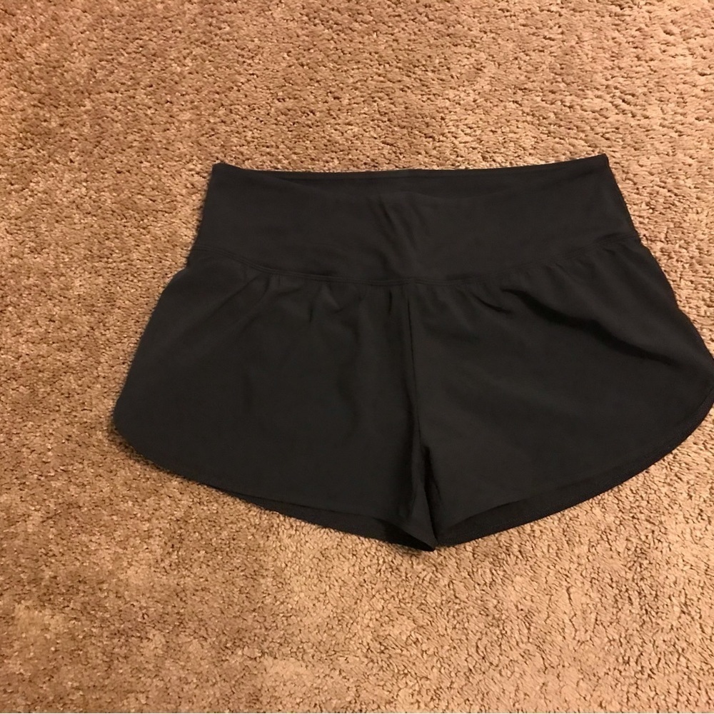 ZYia Active Black Flow Shorts